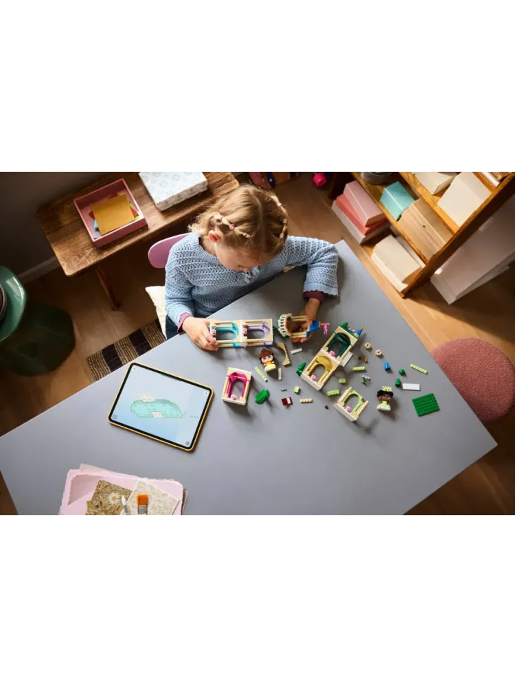 Конструктор Disney 43291 Мини-Белль и Тиана с замком