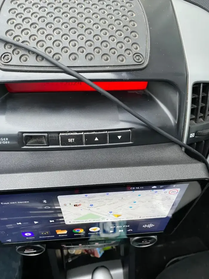 Магнитола для KIA Ceed 2010-2012 - Vaycar VA27-7216 на Android 13, Быстрая, 4G SIM-слот