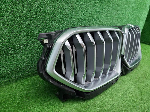 Решетка радиатора BMW X6 G06 (2019-2023)
