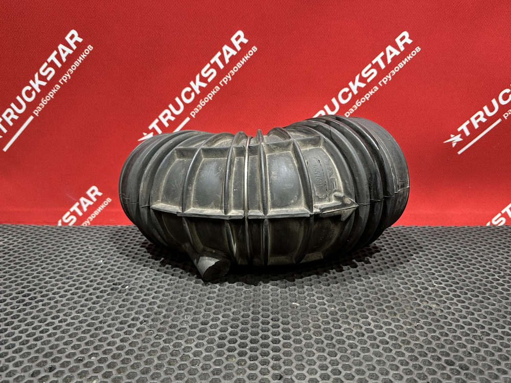 Патрубок воздушного фильтра