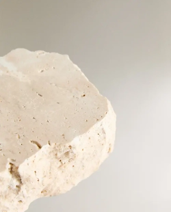 ZARA HOME ПОДСВЕЧНИК ИЗ ТРАВЕРТИНА, БЕЖЕВЫЙ