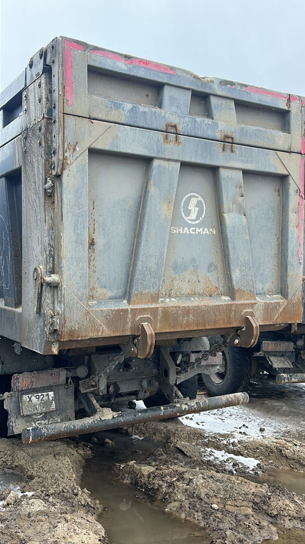Shacman (Shaanxi) SX* 8x4 Самосвал SX33186V366 (Дизельный, 11,6 л, 423 л.с., МТ)