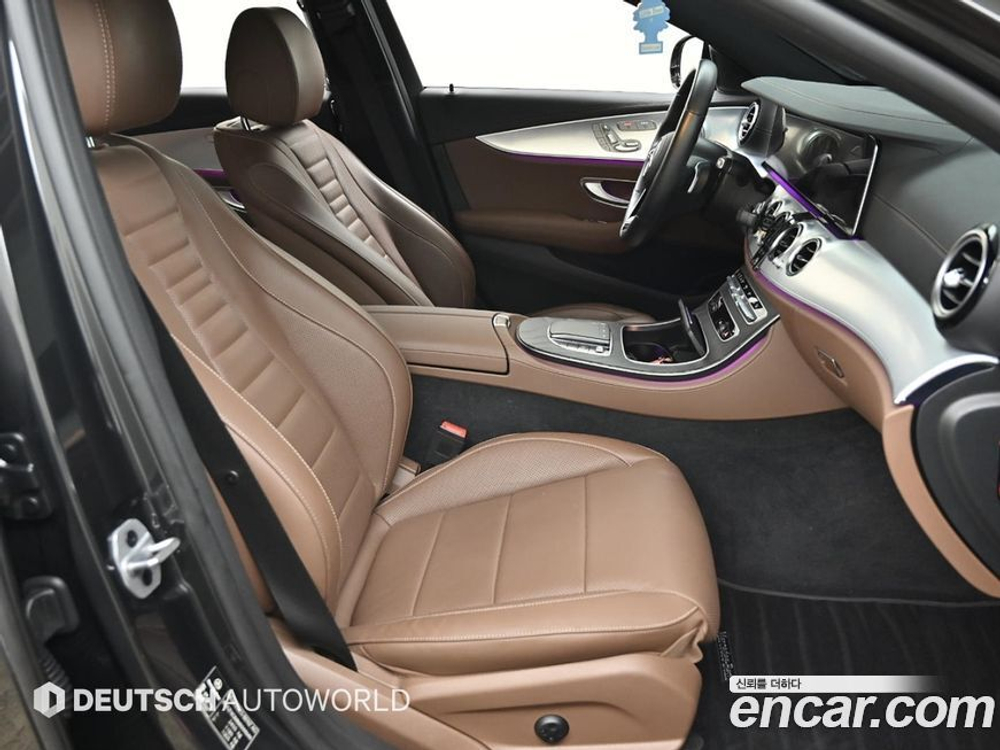 Mercedes-Benz E-Class W213 E350 4MATIC Avangarde (03.2021)