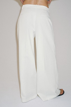 ZARA БРЮКИ WIDE-LEG С ЗАЩИПАМИ — ZW COLLECTION, БЕЛЫЙ
