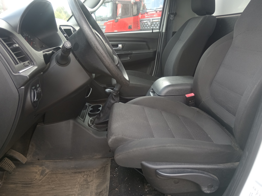 UAZ Profi 236022-04 (Изотермический, Бензин, 2,7 л, 150 л.с.)