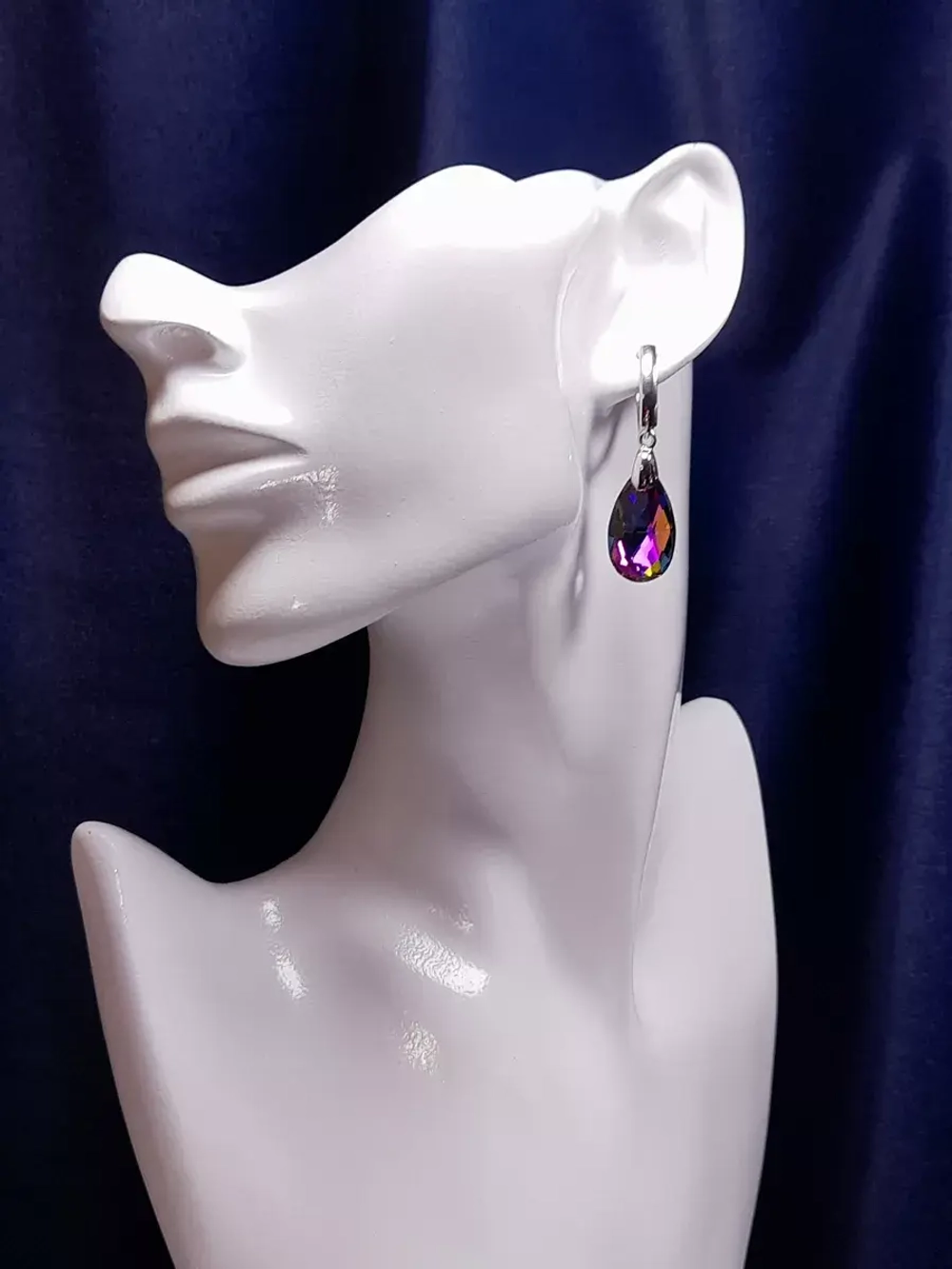 Серьги "Сваровски" висячие с подвеской кристалл - капля"