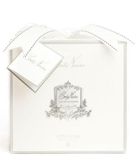 Букет из 5 красных роз в прозрачной вазе, Cote Noire