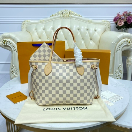 Louis Vuitton Neverfull PM