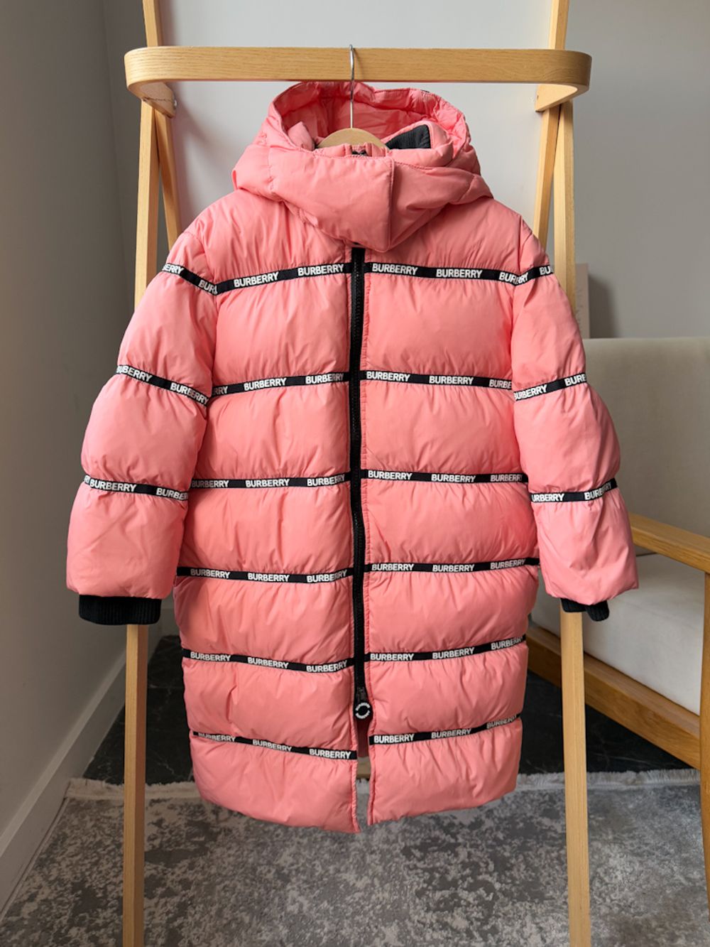 Пуховик Burberry, 116