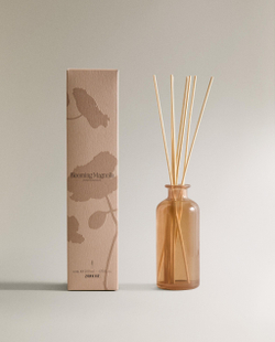 Zara Home Аромадиффузор Blooming Magnolia 200 мл, тростниковые палочки микадо, аромат цветочный, Розовый