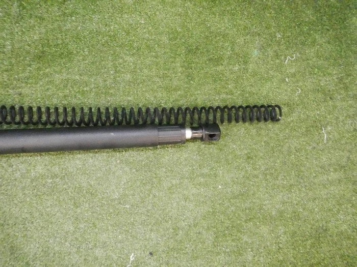 Амортизатор крышки багажника Cadillac Escalade 4 (2014-2020)