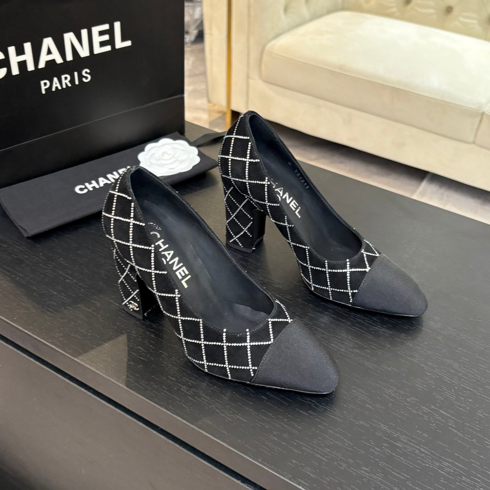 Chanel Pumps (4 colors)