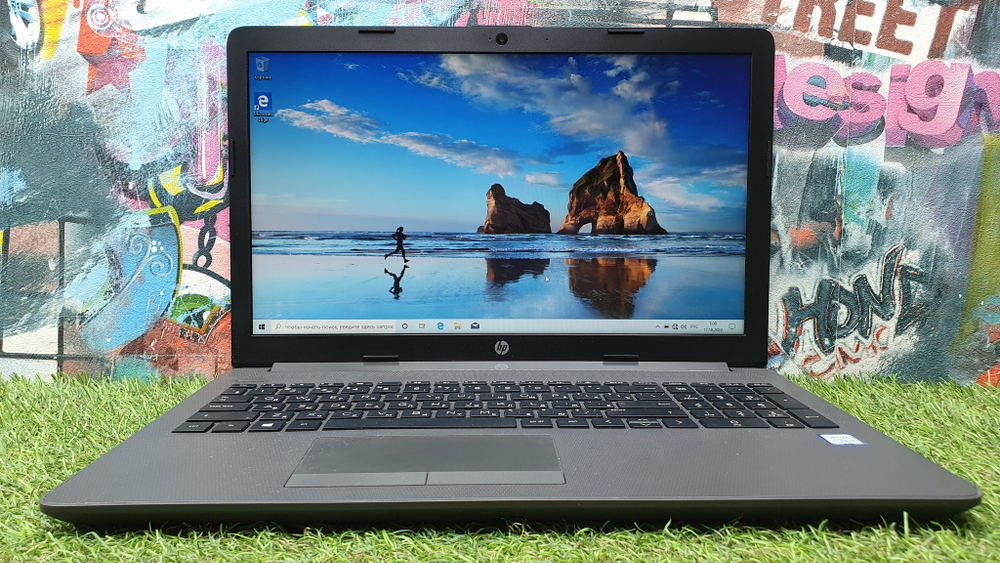 Ноутбук HP i3-7/4 Gb покупка/продажа