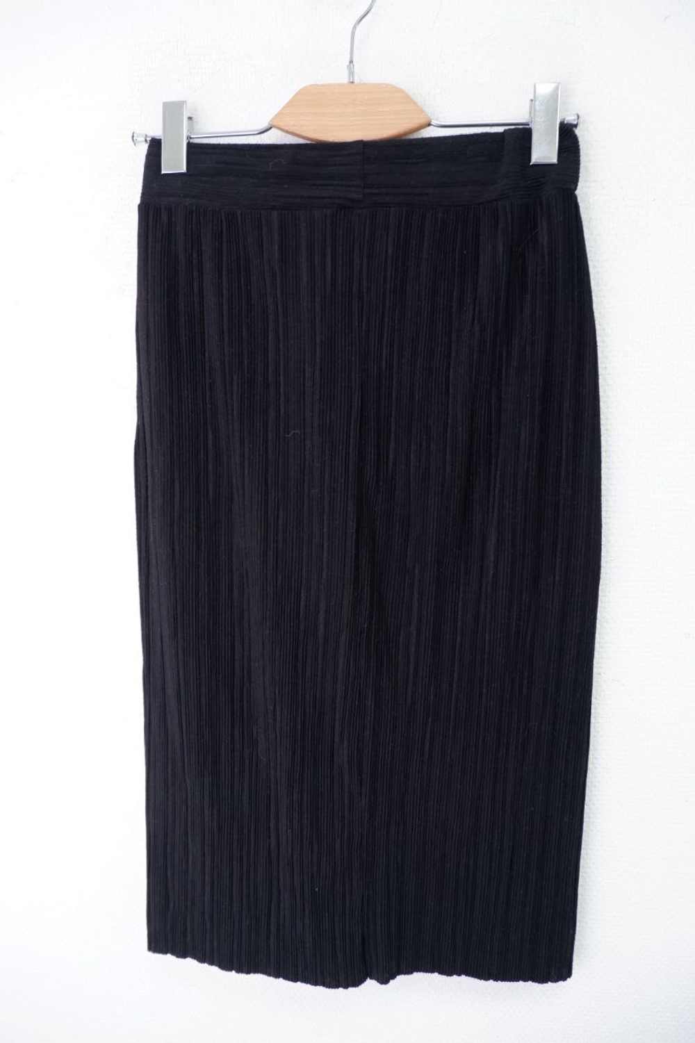 Юбка Zara лаконичная 46 размер