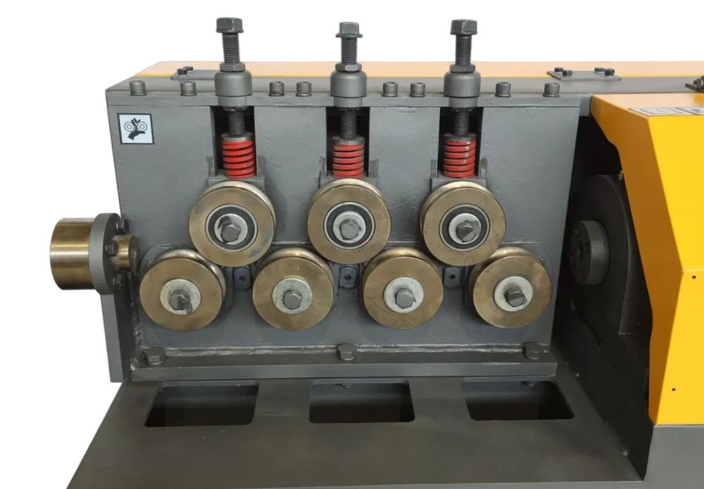 Правильно-отрезной станок ВПК ПРО-16 - [15 кВт / до 16 мм]