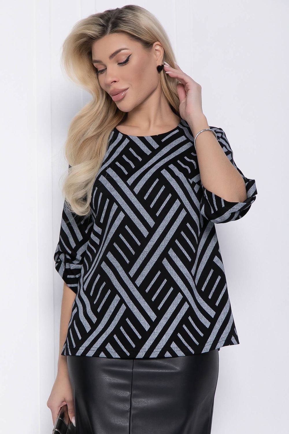 Джемпер Дэрби (черный/ромбы) Б12445-10 LT Collection