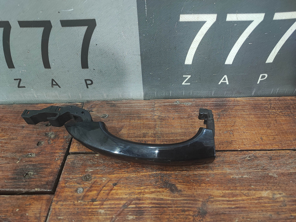 Ручка двери левой Audi A6 (C7) 11-18 Б/У Оригинал 4H0837205