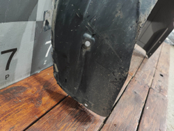 Подкрылок передний левый Geely Coolray 23-нв Б/У Оригинал 8889783359