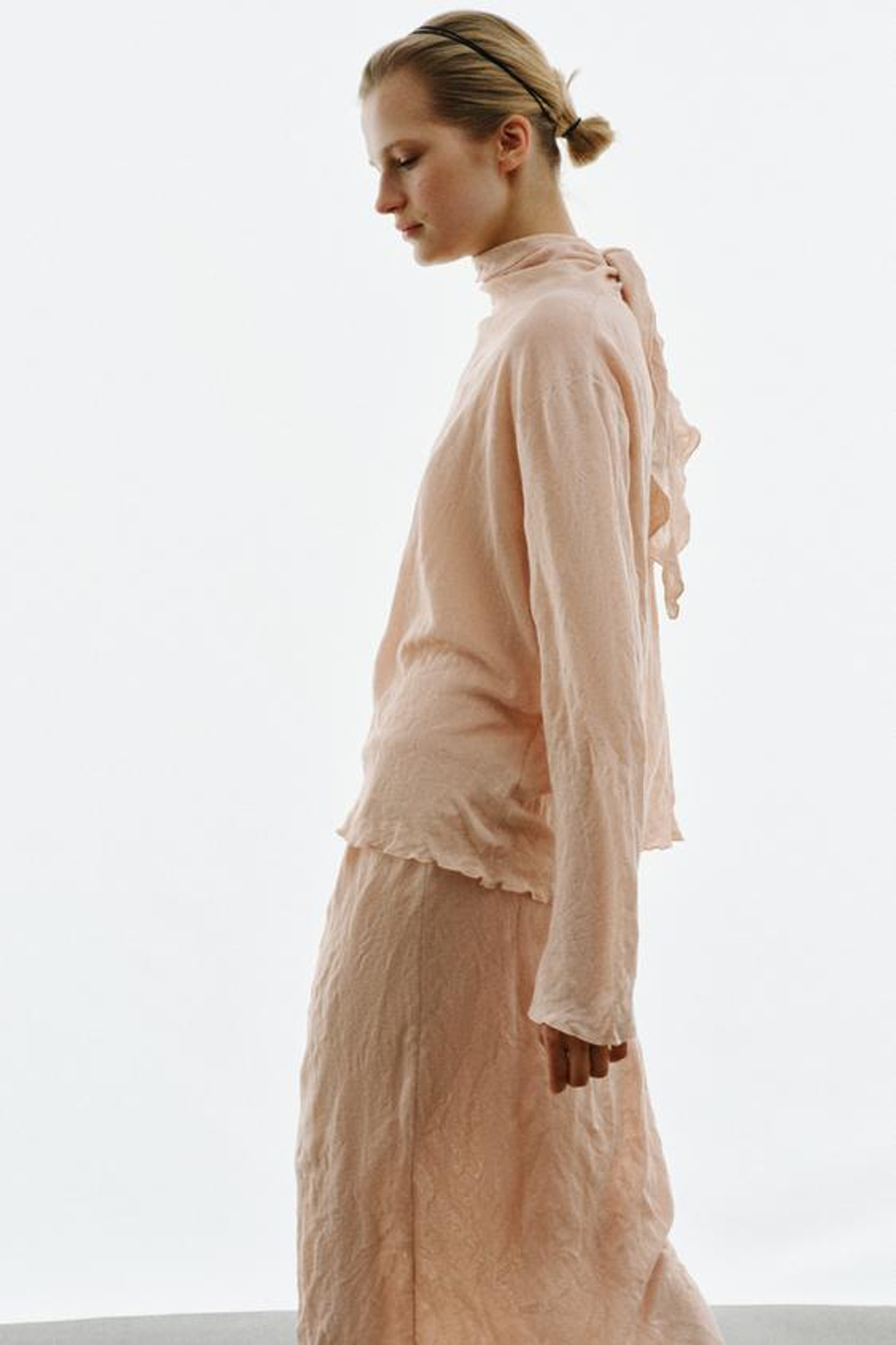 ZARA ЮБКА МИДИ ИЗ ЖАТОГО ТРИКОТАЖА, ТЕЛЕСНО-РОЗОВЫЙ