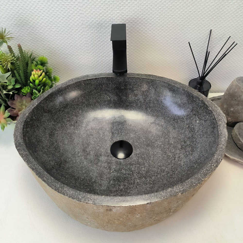 Раковина из речного камня RS-63381 (54*44*16) 0123