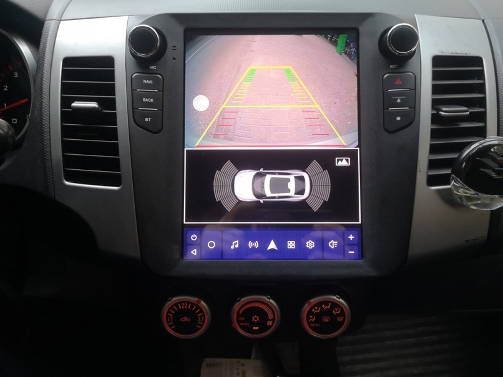 Магнитола для Mitsubishi Outlander 2/XL 2005-2012 (Rockford) - Teyes TPRO 2 экран 9.7" в стиле "Тесла" на Android 10, 4G SIM-слот