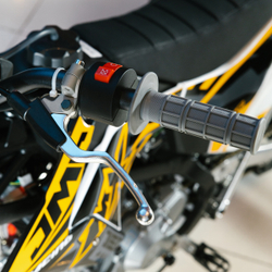 Питбайк JMC 150 Enduro V3.0 дрифт-трайк