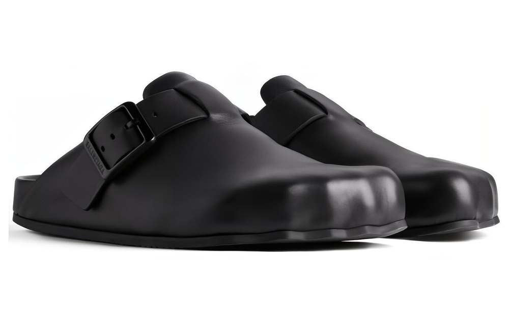 Balenciaga Sunday