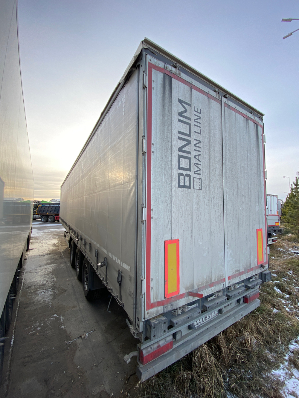 BONUM 9142* Полуприцеп шторный 914296-04 (длина 13,62 м.)