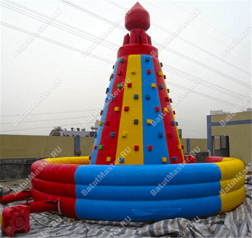 Скалодром "Покоритель вершин" 5*5*4 м