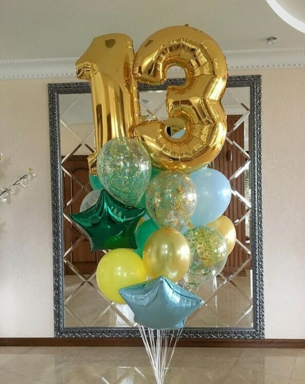 Букет шаров на 13 лет