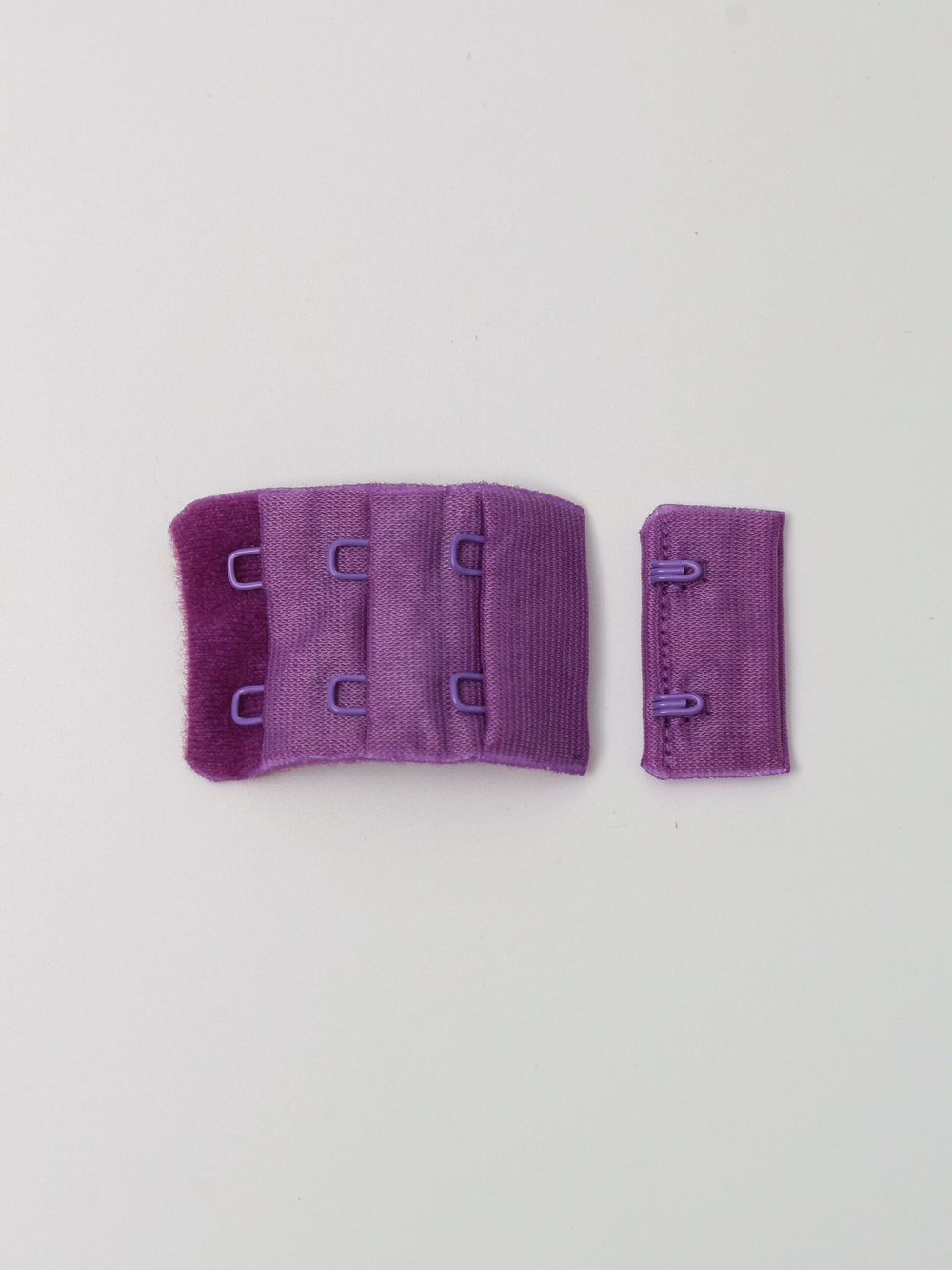 Застежка для бюстгальтера фиолетовая с крючками 2х3