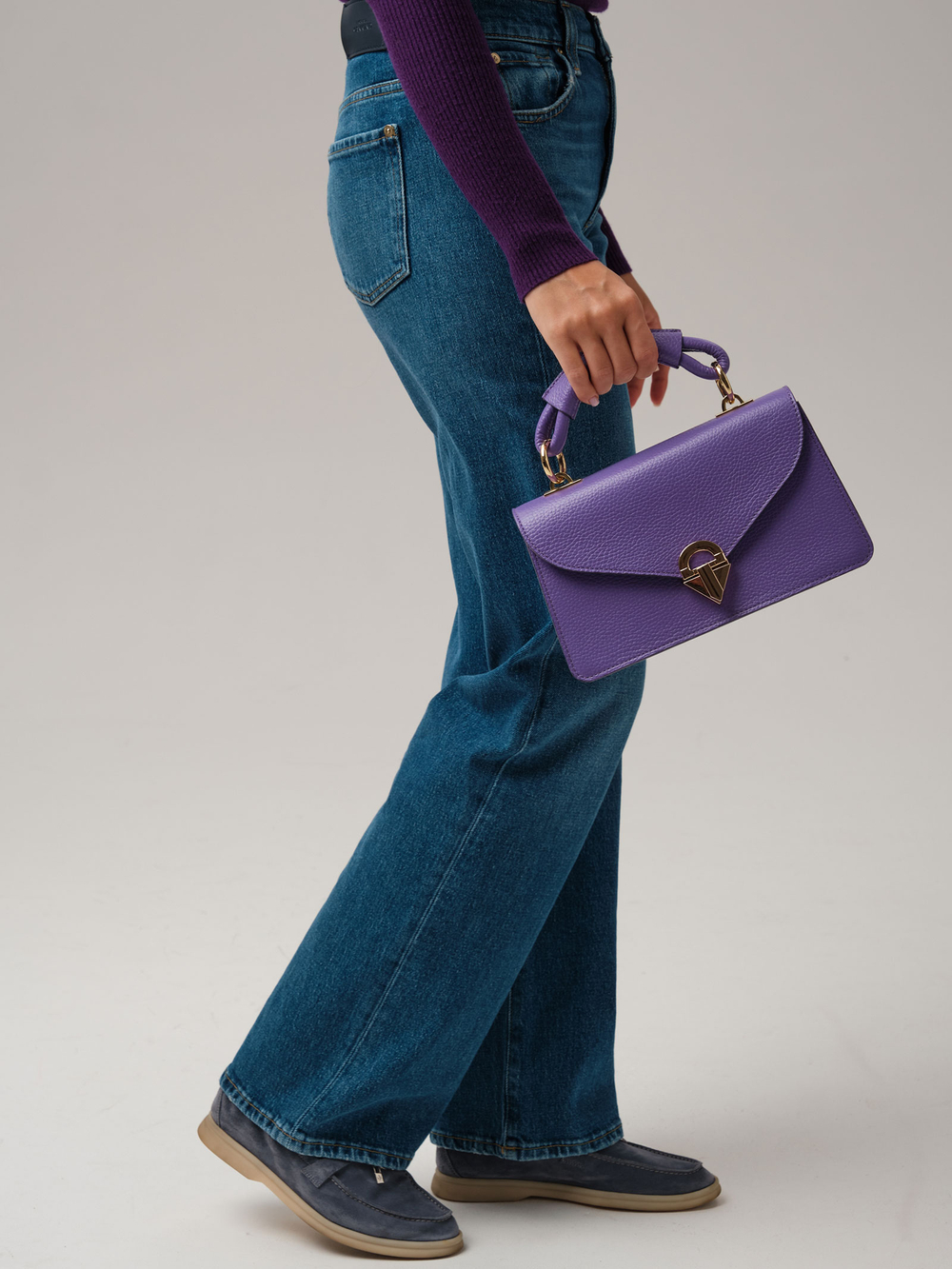 Сумка Azaro 30693 фиолетовый цветок