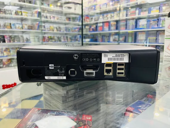 Игровая приставка XBOX 360 S 500Gb S/N: 603245103705