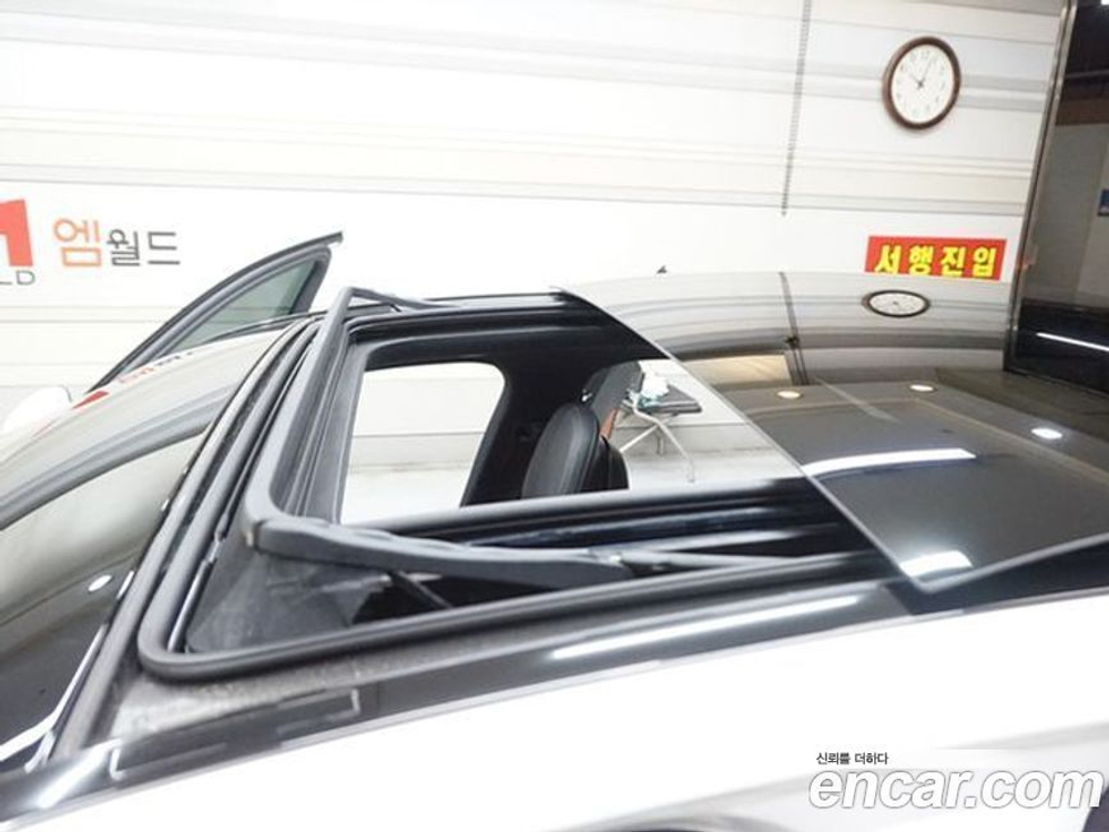 Mercedes-Benz C-Class W206 C300 4MATIC AMG Line (12.2022)