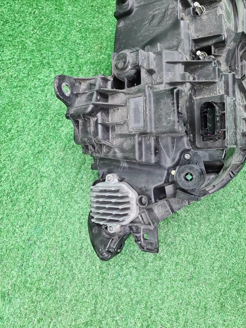 Фара левая Volvo XC90 2 (2014-2019) LED