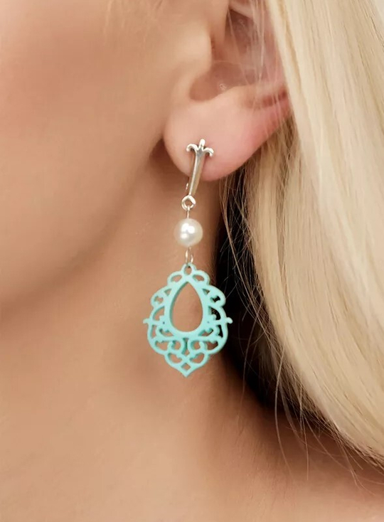 Буната (серьги)