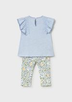 футболка с леггинсами