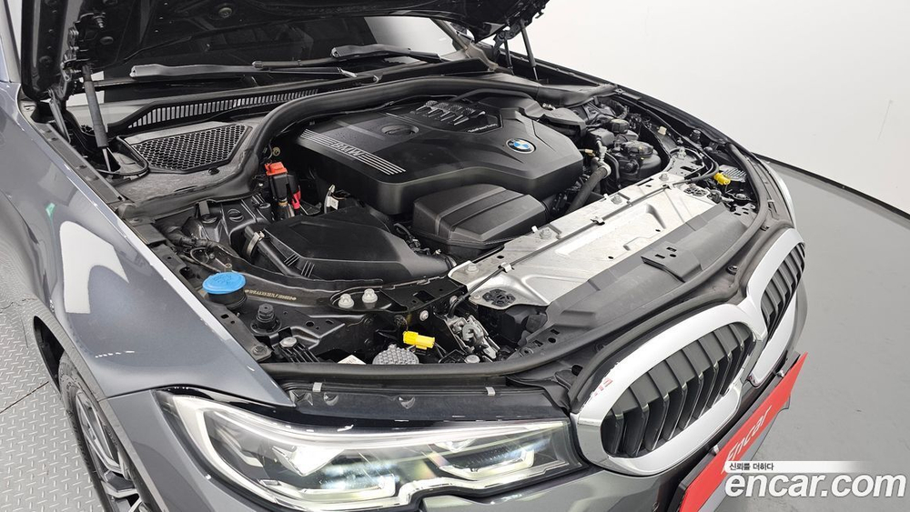 BMW 3 Series (G20) 320i (08.2020)