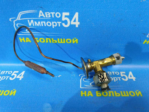 Клапан кондиционера NISSAN WINGROAD 1996