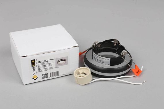 Встраиваемый потолочный светильник Omnilux Genova OML-102819-01