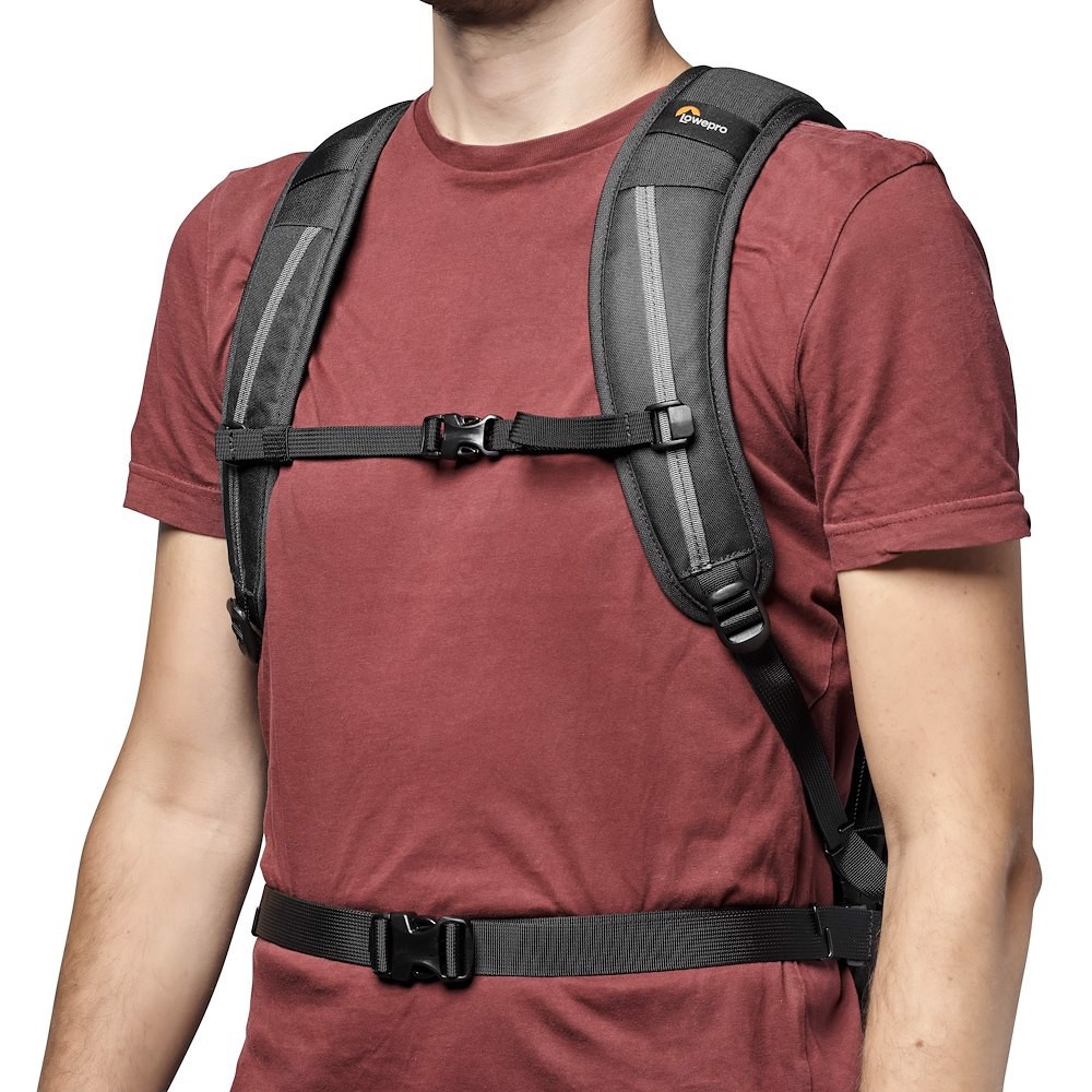 Рюкзак Lowepro Flipside BP 300 AW III