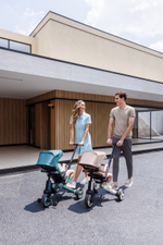 Трехколесный велосипед Micro с родительской ручкой, бежевый