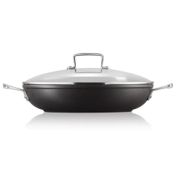 Le Creuset Сковорода PRO с антипригарным покрытием 30 см с крышкой