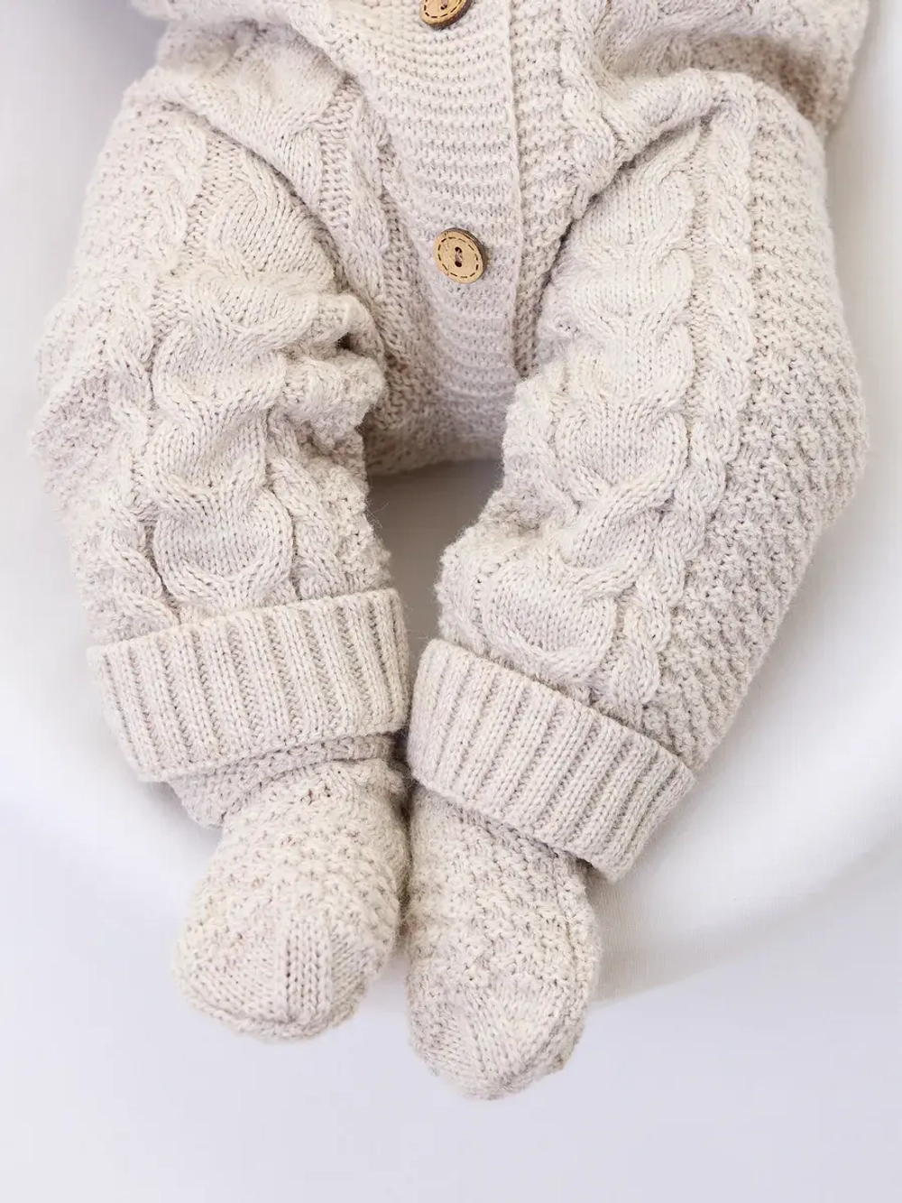 вязаный комбинезон для новорожденных