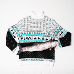 Свитер белый с бирюзовым «Олени»