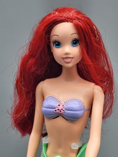 Кукла Дисней Русалка Ариэль с переливающейся водой с блестками