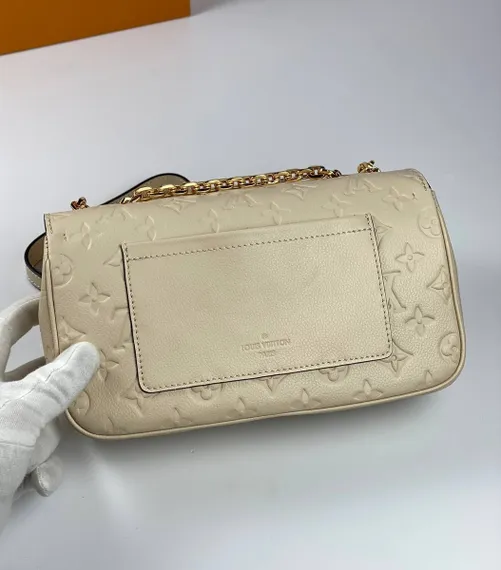 Сумка Louis Vuitton Marceau кремовый