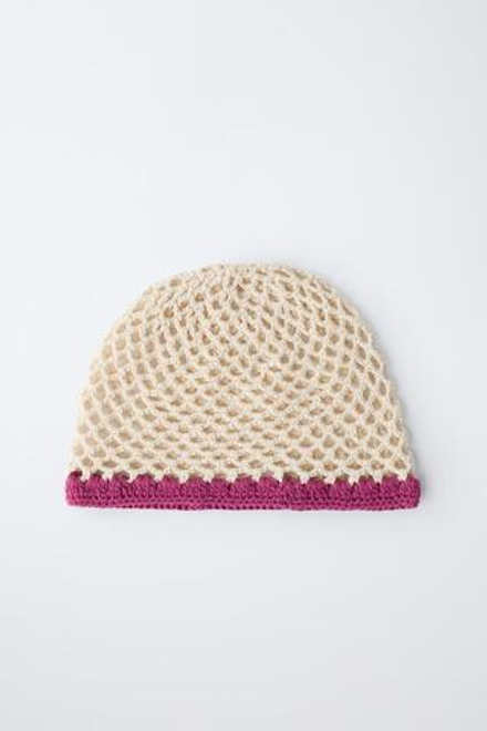 ZARA ШАПКА ИЗ ТРИКОТАЖА С КОНТРАСТНЫМ КРАЕМ, ЭКРЮ