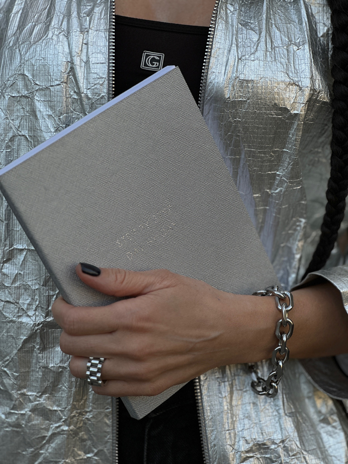 Ежедневник Step by step серебро