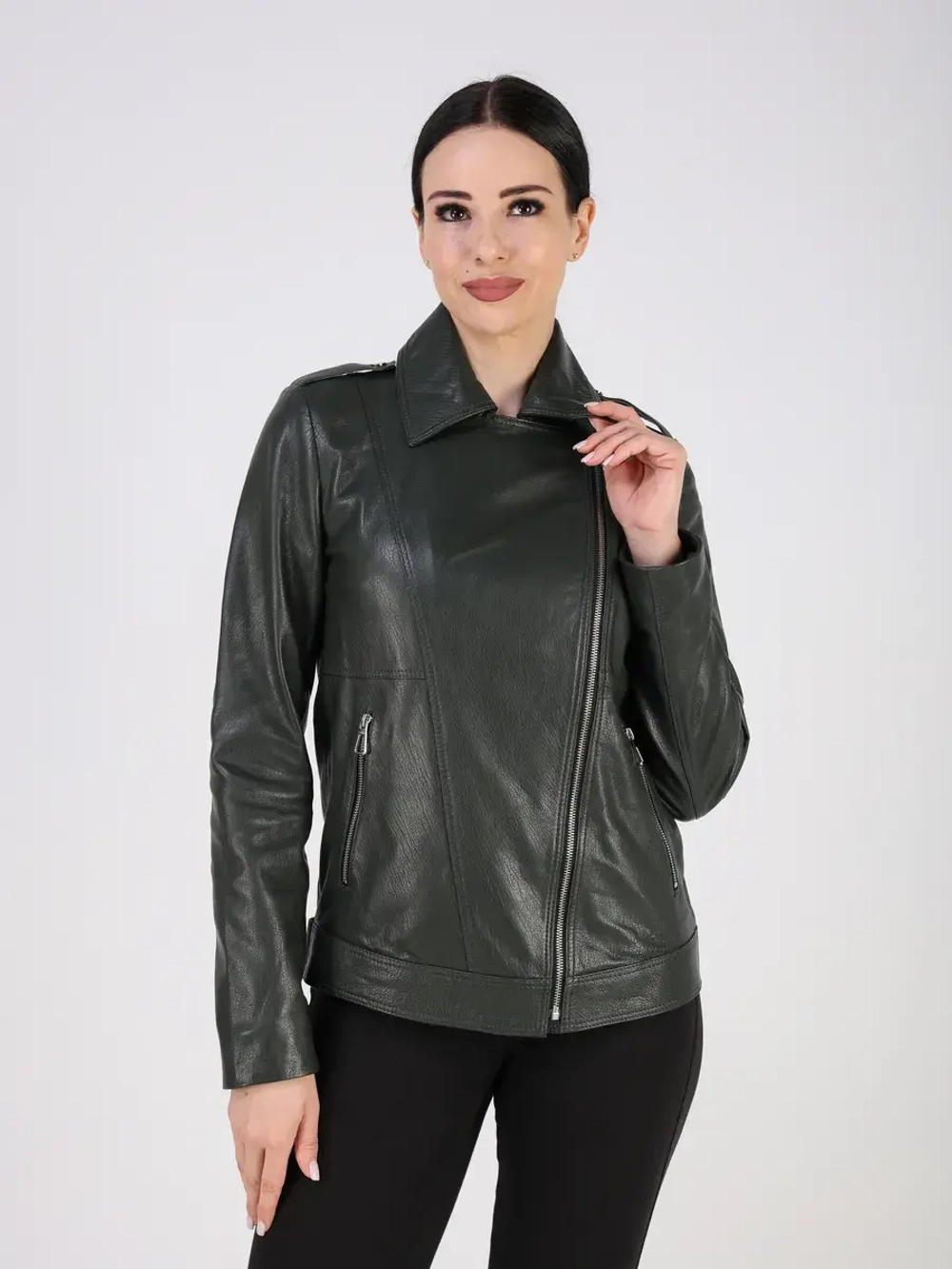 Кожаная куртка демисезонная косуха